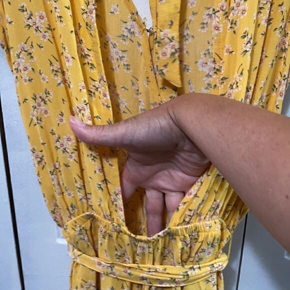 NWOT American Eagle Print Romper size XS - Picture 7 of 12